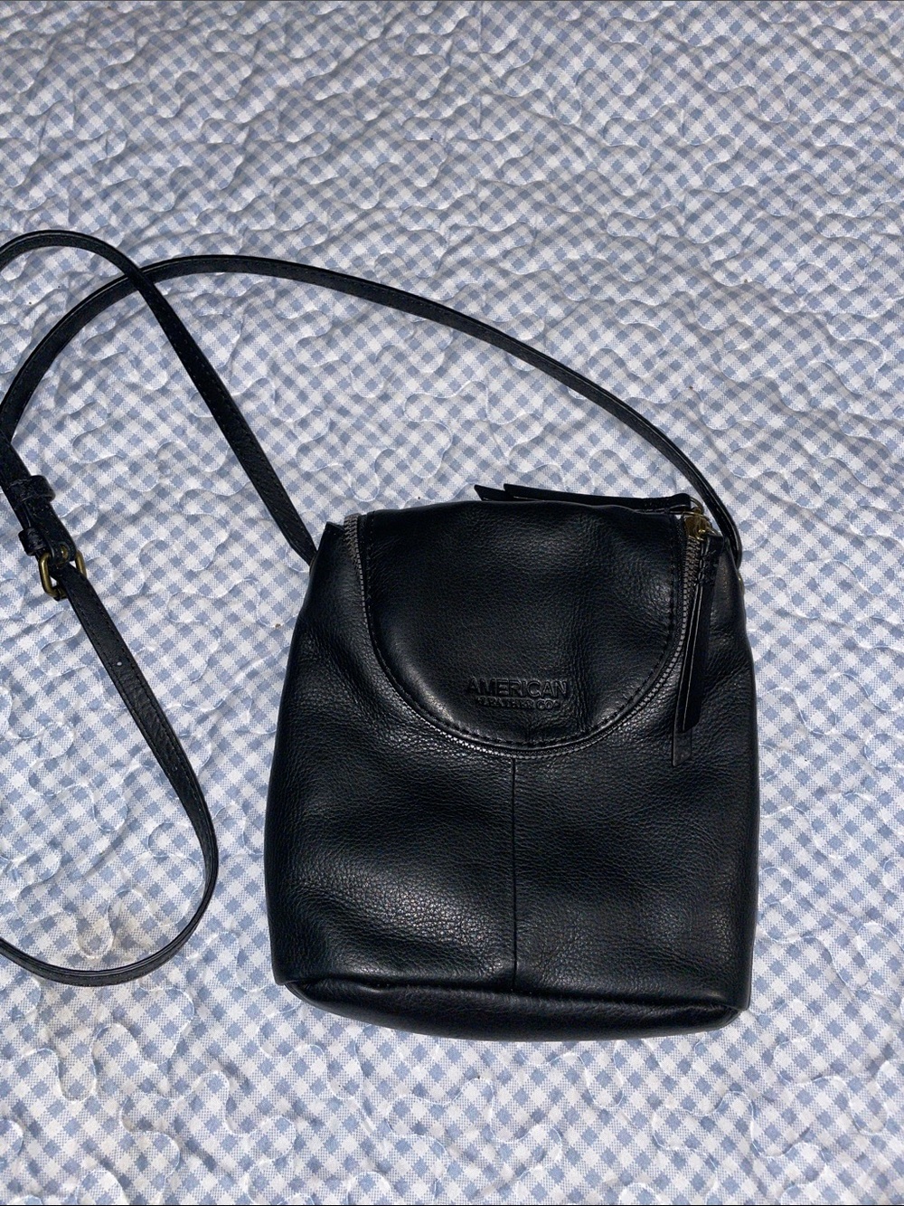 Black Leather Crossbody with Front Flap - American Leathercraft